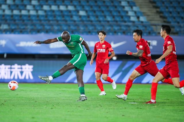 1661000867683052392.jpg 官网注册-【中超】穆谢奎闪击吕文君扳平 上海海港1比1浙江队