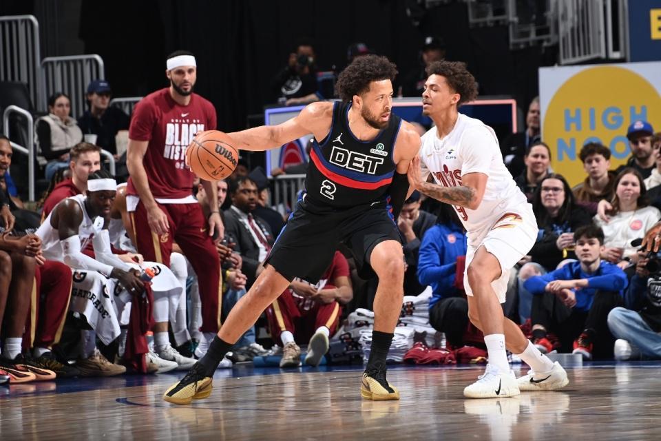 英雄联盟直播-保住联盟第一！活塞加时险胜无哈登骑士 杜伦33+16三人6犯